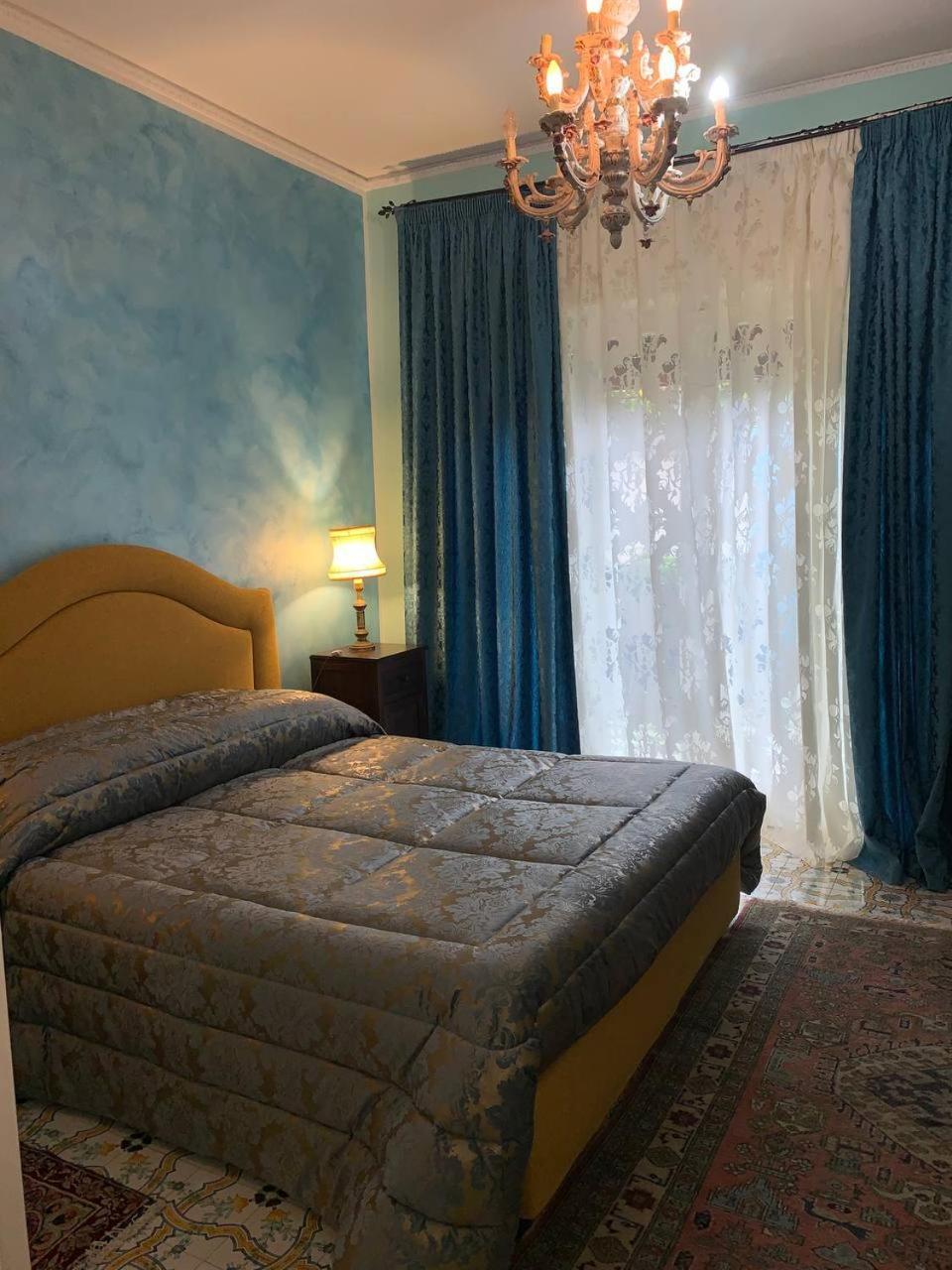 Blue Sea Bed & Breakfast โรเชลลา ยอนีกา ภายนอก รูปภาพ