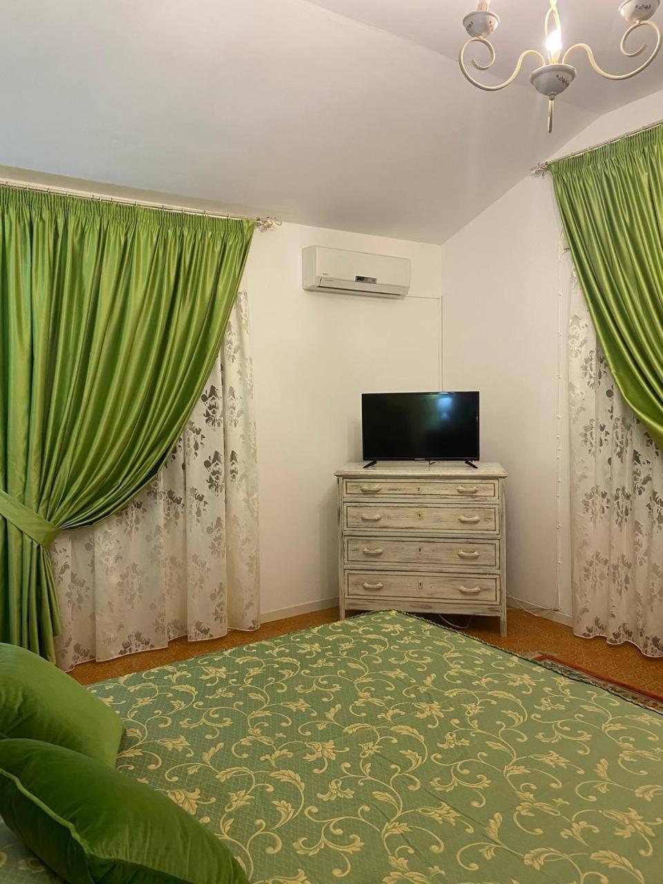 Blue Sea Bed & Breakfast โรเชลลา ยอนีกา ภายนอก รูปภาพ