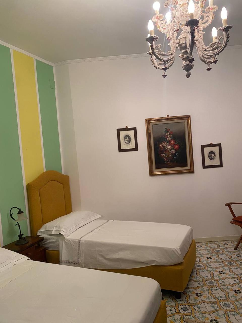 Blue Sea Bed & Breakfast โรเชลลา ยอนีกา ภายนอก รูปภาพ